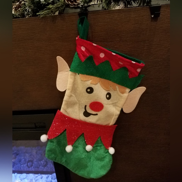 Bundle - Chirstmas Holiday Bundle of Stockings And Hats - Picture 6 of 16